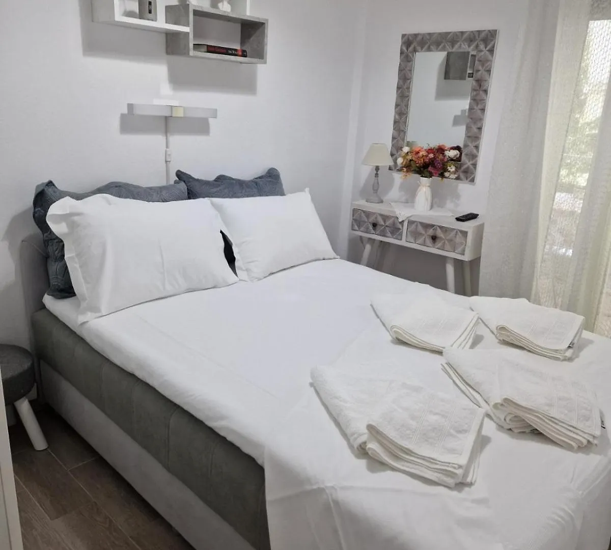 Valentina'S Apartment Olympiada
